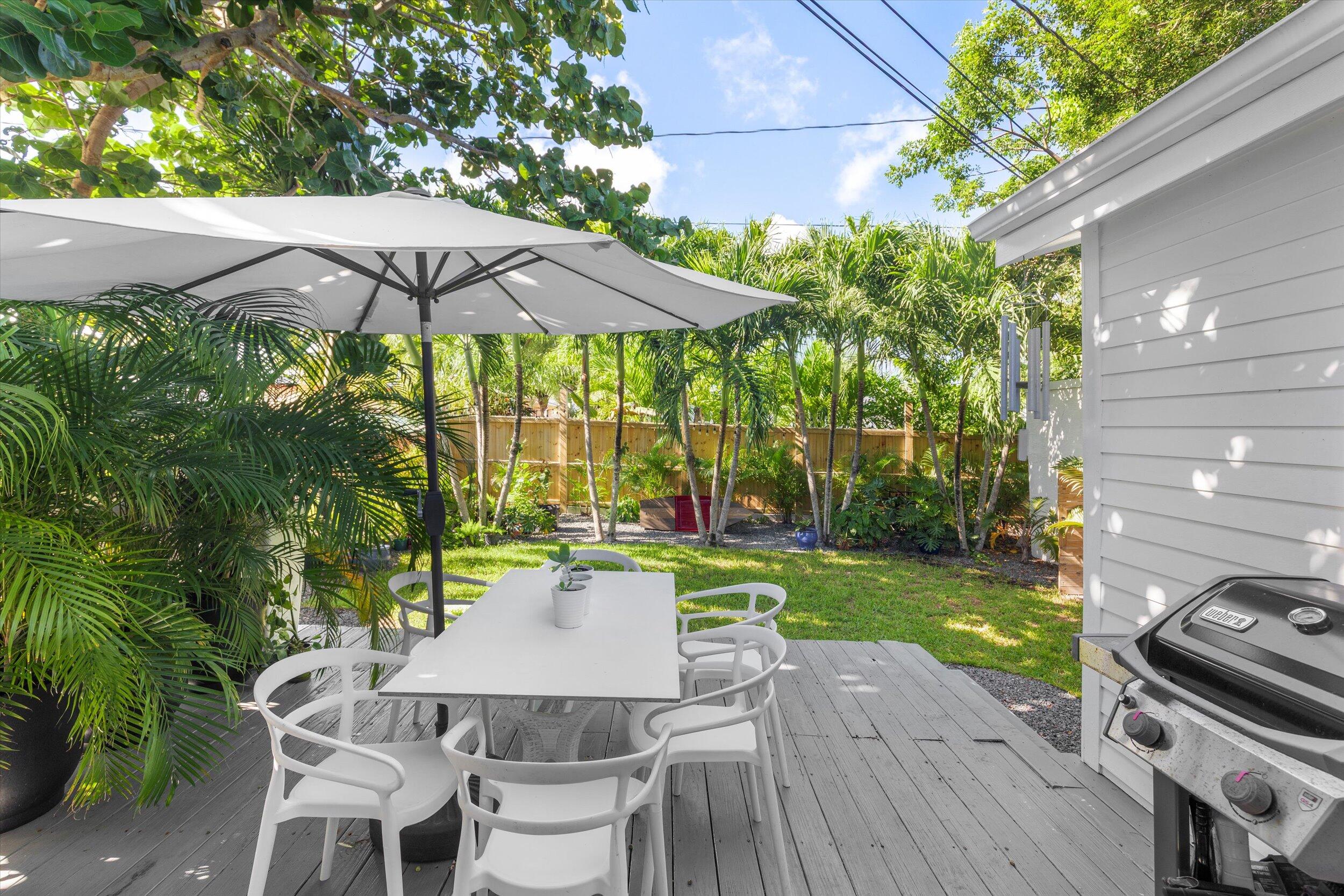 2105 Fogarty Avenue Key West, FL 33040 - Photo 39 of 46 38-038