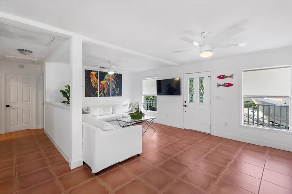 $1,295,000 | 2105 Fogarty Avenue, Key West, FL 33040