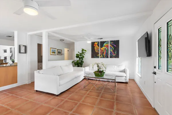 $1,295,000 | 2105 Fogarty Avenue, Key West, FL 33040