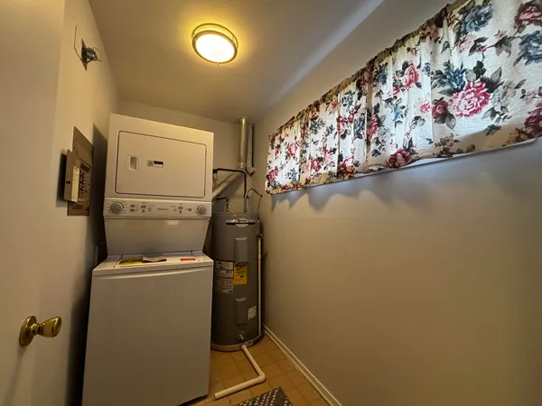 $189,900 | 753 Clubhouse Drive, Ypsilanti, MI 48197