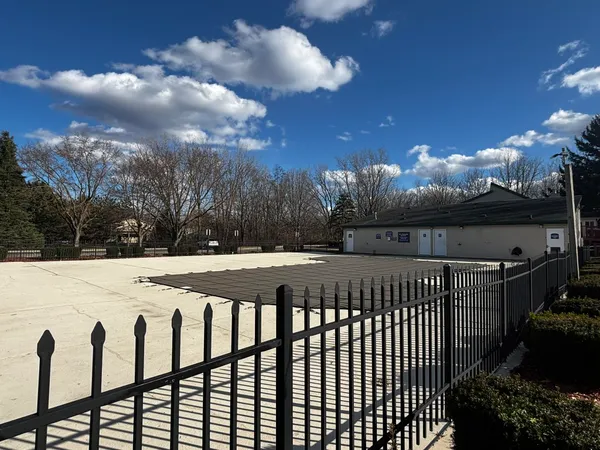 $189,900 | 753 Clubhouse Drive, Ypsilanti, MI 48197