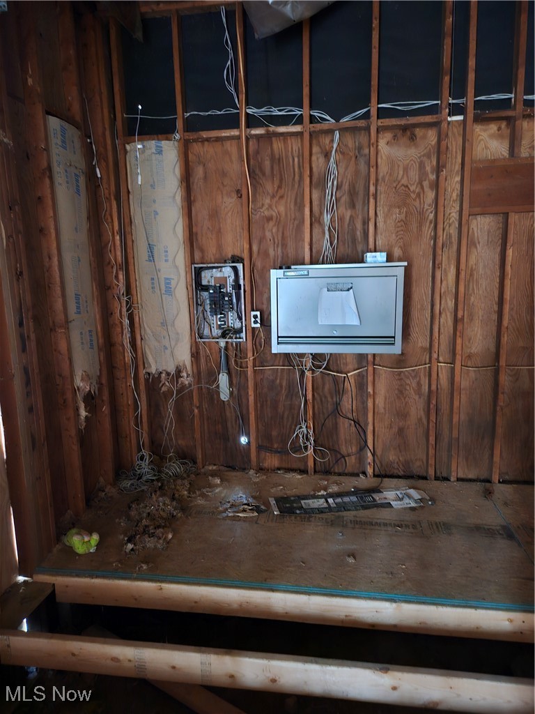 2866 McMackin Road Madison, OH 44057 - Photo 6 of 17 View electric box and security box