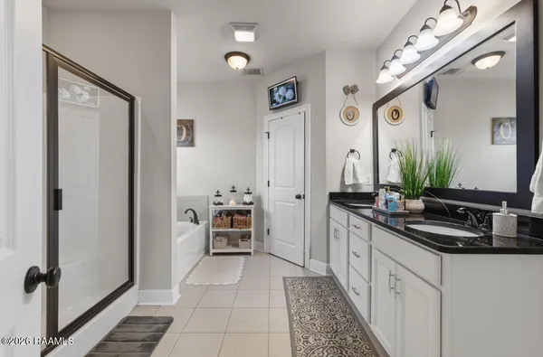 $332,000 | 310 Cascade Water Lane, Broussard, LA 70518