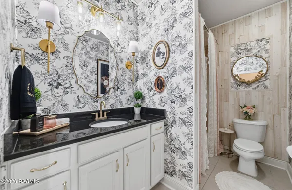 $332,000 | 310 Cascade Water Lane, Broussard, LA 70518