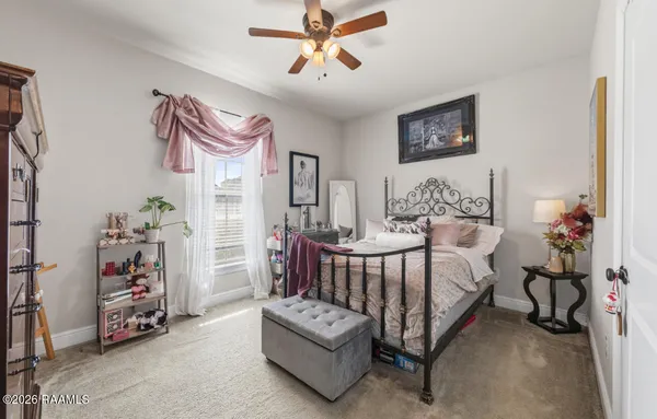 $332,000 | 310 Cascade Water Lane, Broussard, LA 70518