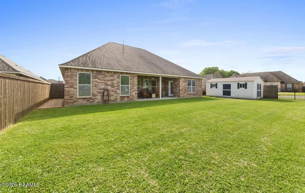 $332,000 | 310 Cascade Water Lane, Broussard, LA 70518