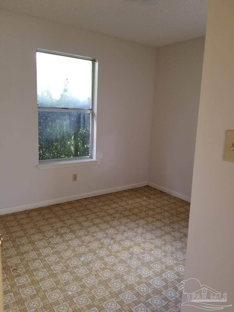 5389 Jenny Circle Pace, FL 32571 - Photo 17 of 18