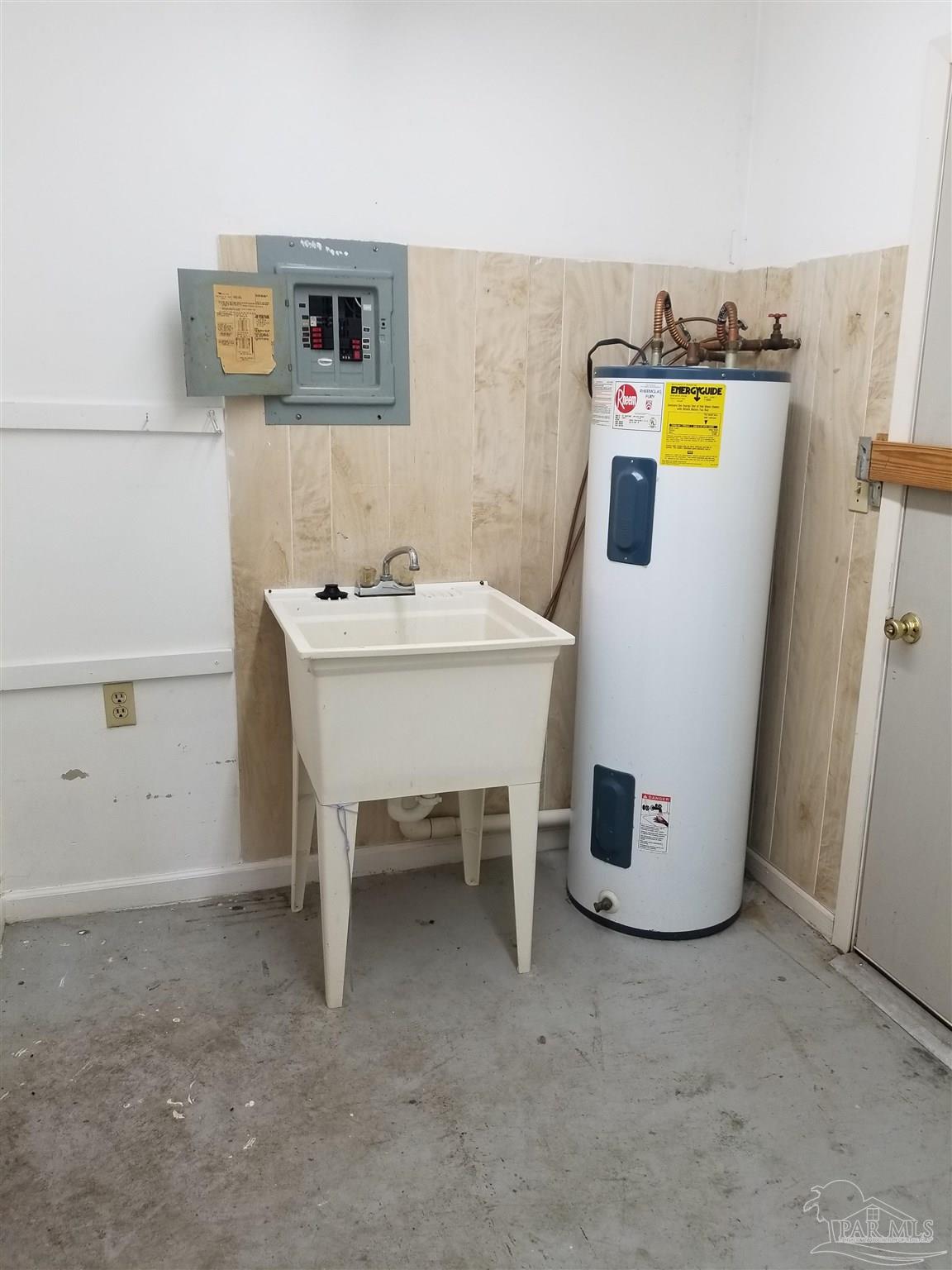 5389 Jenny Circle Pace, FL 32571 - Photo 10 of 18