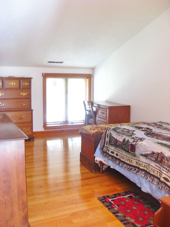 260 Hadley Road Sunderland, MA 01375 - Photo 28 of 30 Gallery Image 28