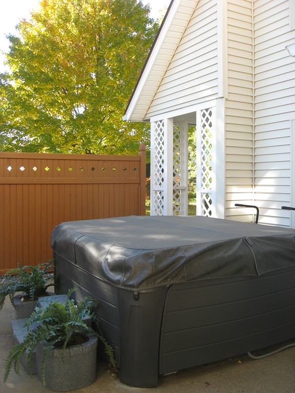 260 Hadley Road Sunderland, MA 01375 - Photo 6 of 30 Gallery Image 6
