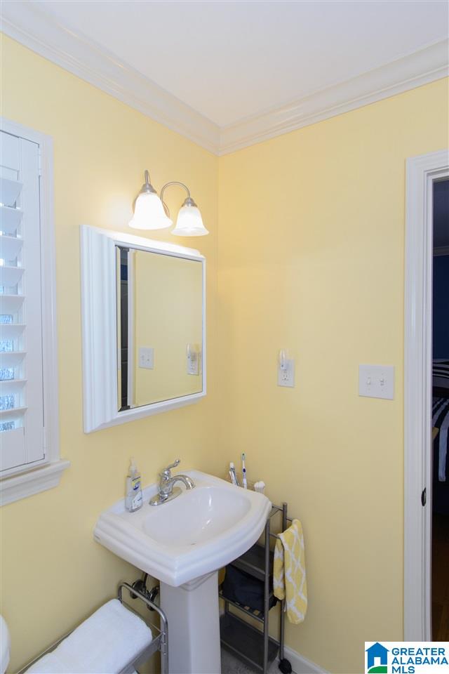 3649 Crestside Road Birmingham, AL 35223 - Photo 31 of 50