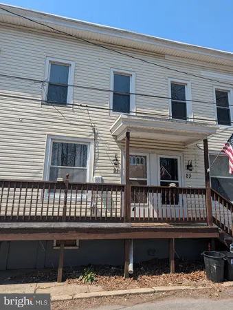 $1,150 | 17 Pine Street, Unit 21, Port Carbon, PA 17965