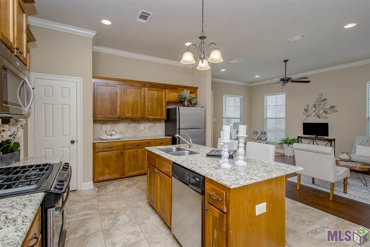 8007 Seville Court Baton Rouge, LA 70820 - Photo 10 of 24 Gallery Image 10