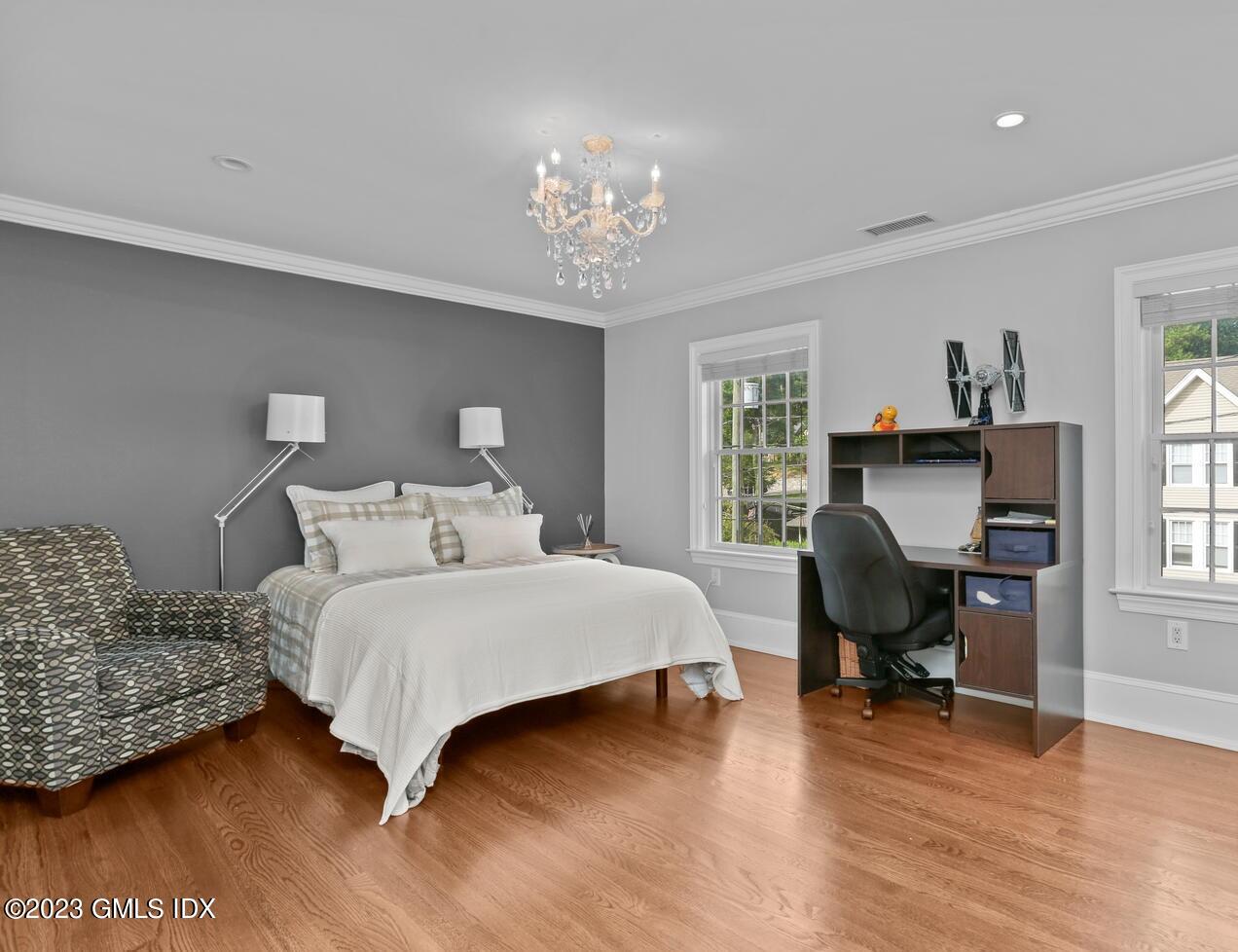 7 Chestnut Street Cos Cob, CT 06807 - Photo 17 of 37 7 Chestnut St Cos Cob CT 06807-large-031
