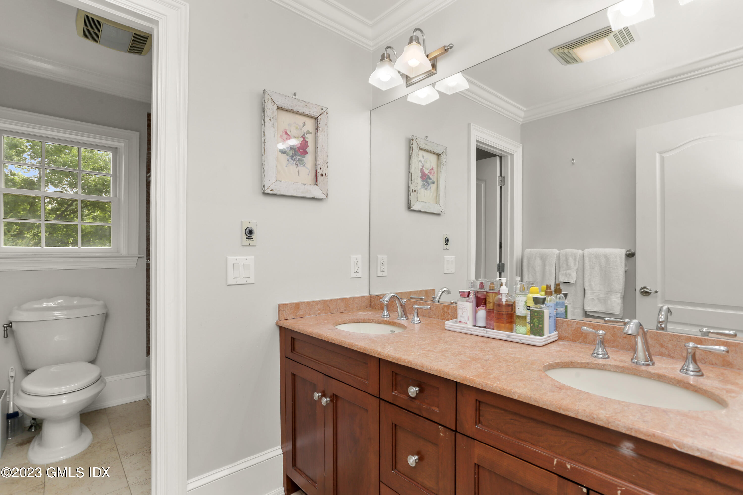 7 Chestnut Street Cos Cob, CT 06807 - Photo 20 of 37 7 Chestnut St Cos Cob CT 06807-print-034