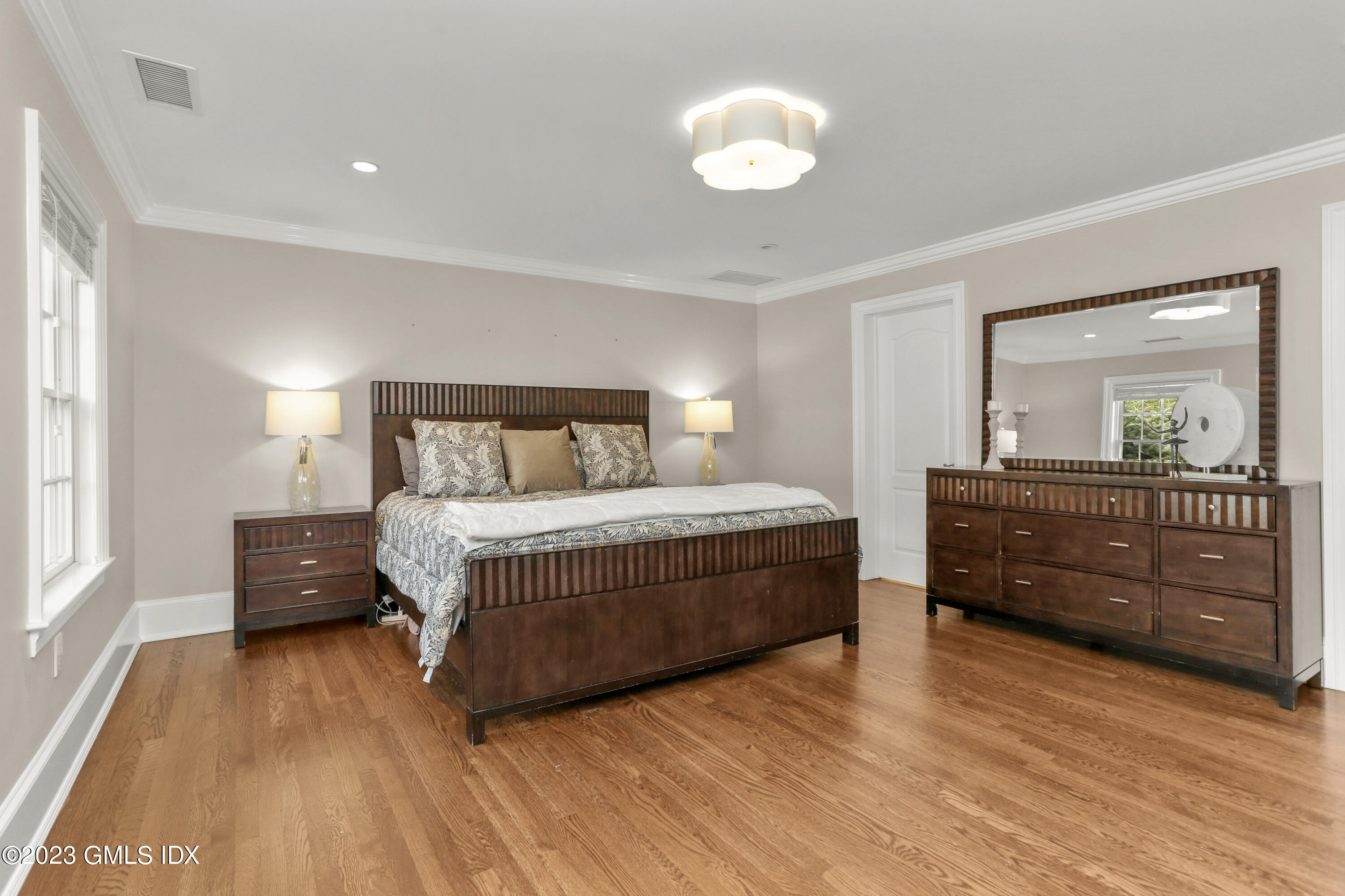 7 Chestnut Street Cos Cob, CT 06807 - Photo 22 of 37 7 Chestnut St Cos Cob CT 06807-print-037