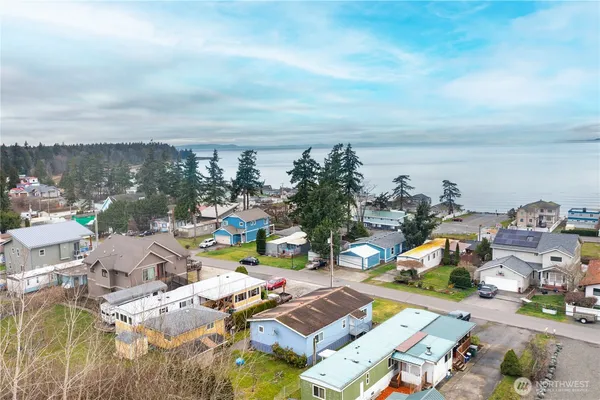 $479,000 | 7460 Sunset Drive, Blaine, WA 98230