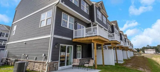 $2,990 | 10 Baybreeze Drive, Waretown, NJ 08758