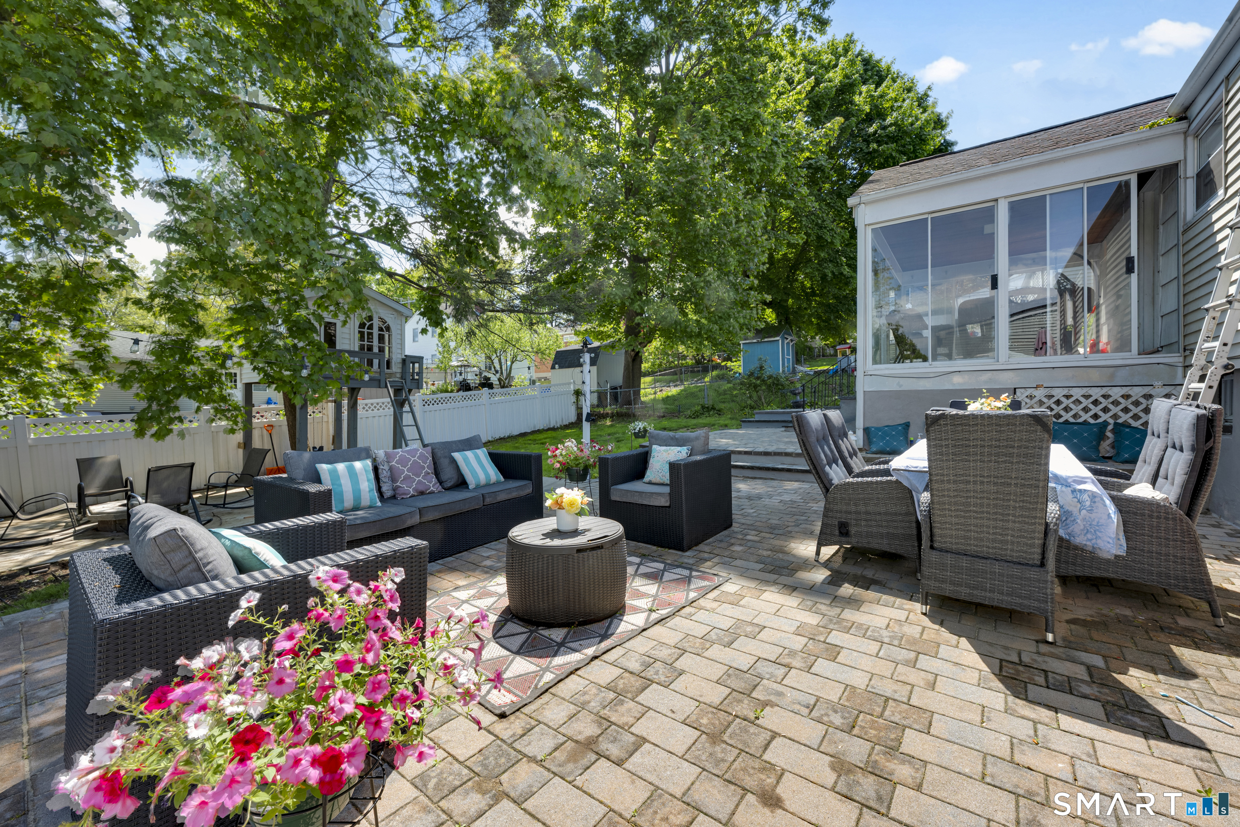 25 Crystal Street Wethersfield, CT 06109 - Photo 20 of 32