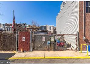 2658 Janney Street Philadelphia, PA 19125 - Photo 7 of 8