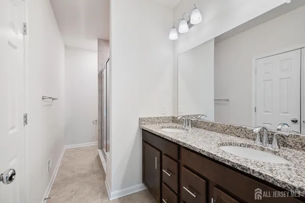 $3,500 | 628 Sadie Circle, New Brunswick, NJ 08901