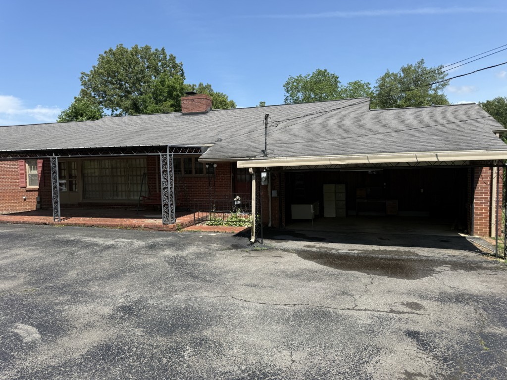105 3rd Avenue East Springfield, TN 37172 - Photo 2 of 21