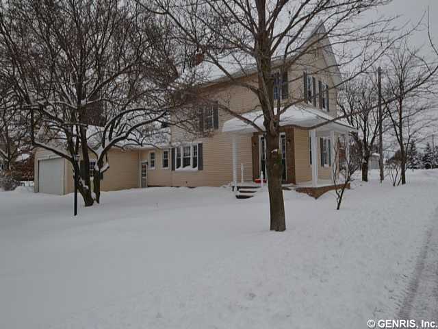 831 Janes Road Greece, NY 14612 - Photo 1 of 1 Exterior Front