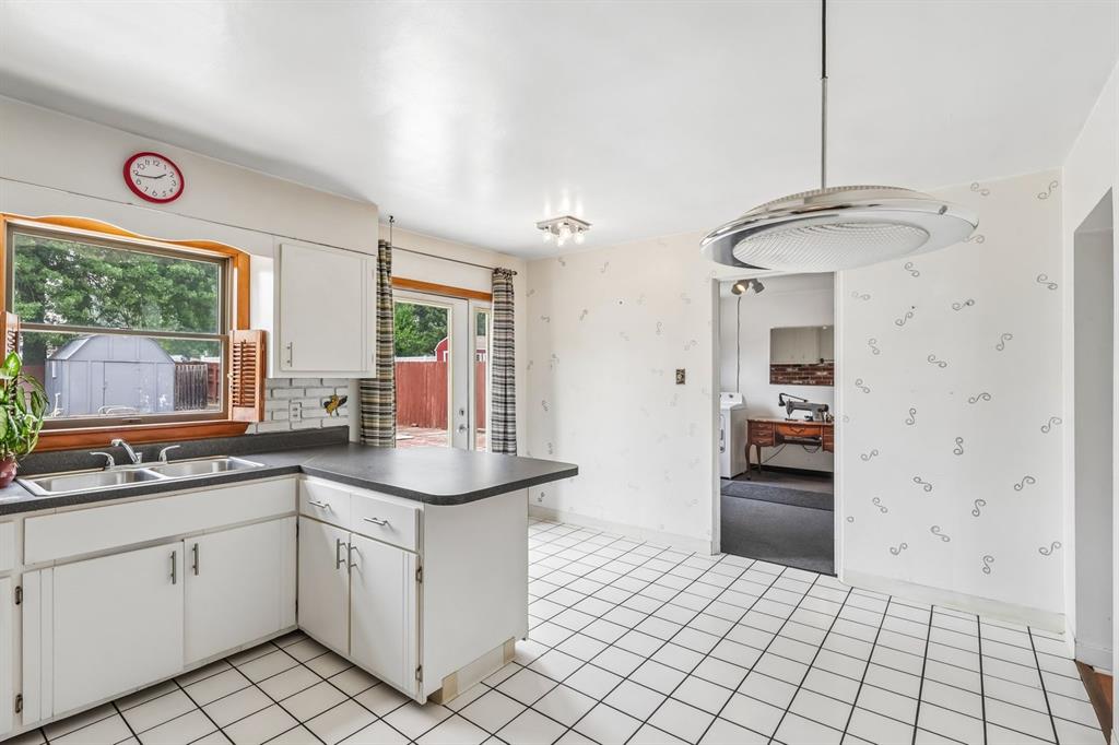 214 Wayne Street Lower Burrell, PA 15068 - Photo 8 of 50 Gallery Image 8