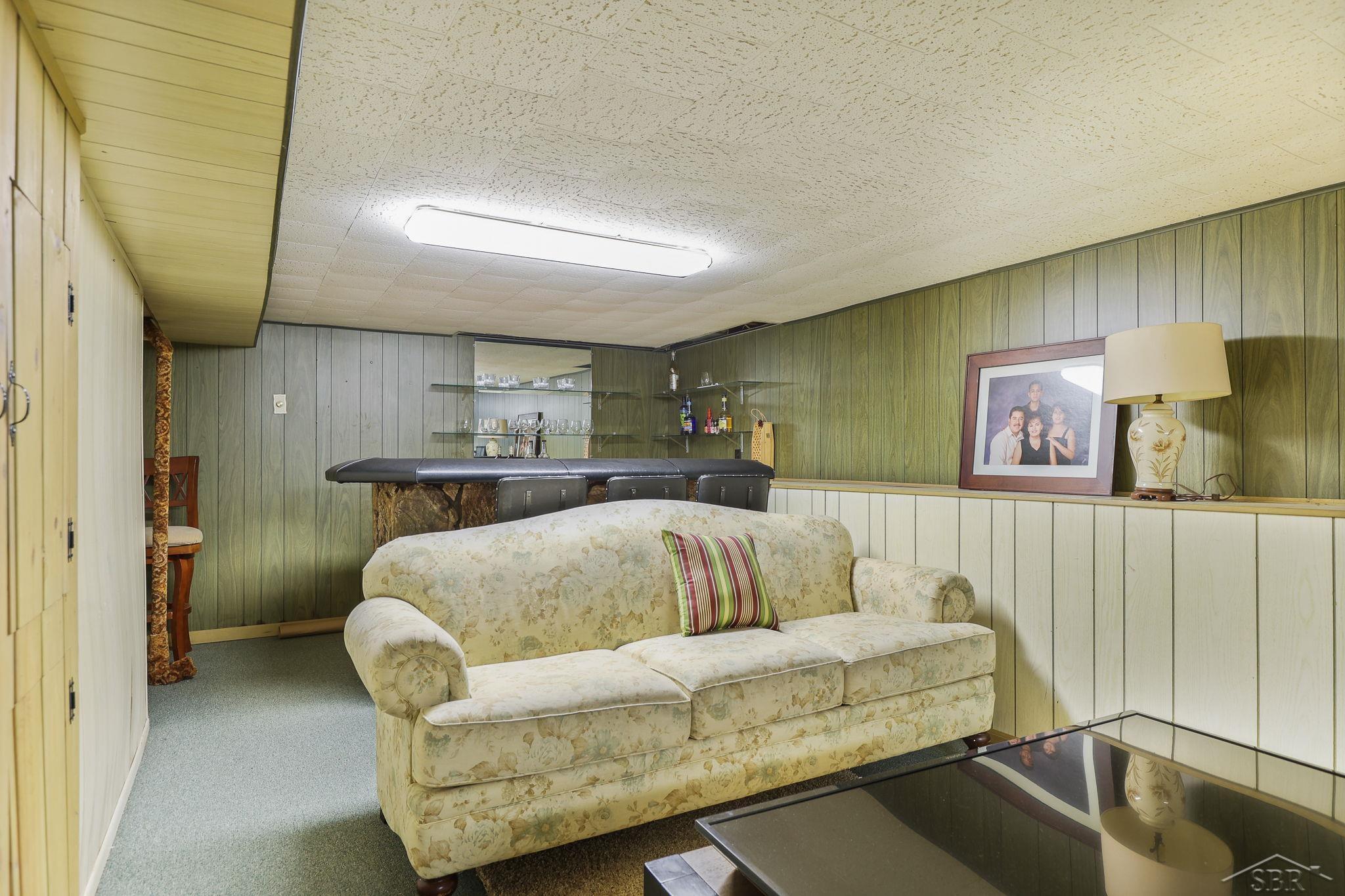 1460 Hemmeter Road Saginaw, MI 48638 - Photo 27 of 43 50109518-26.JPG