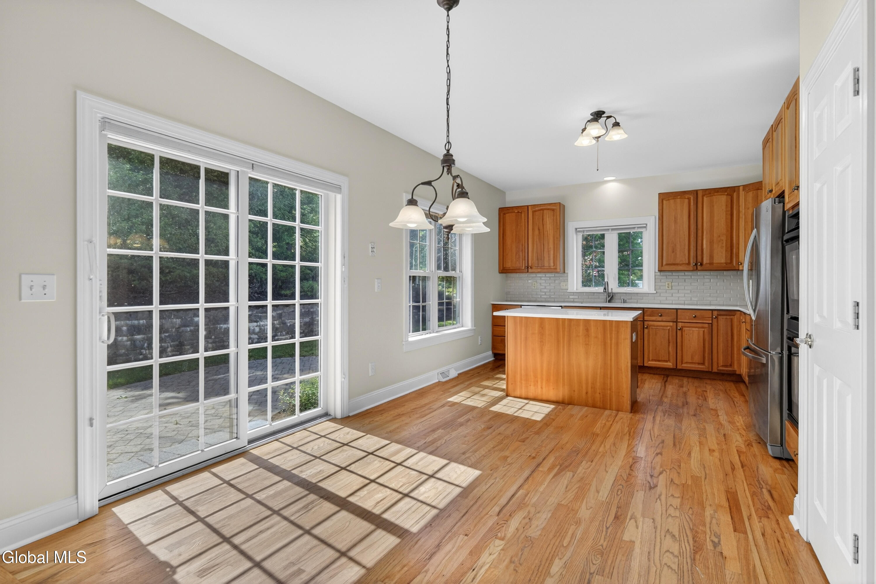 43 Dyke Road Colonie, NY 12110 - Photo 12 of 45 18-print-017_DSC02287