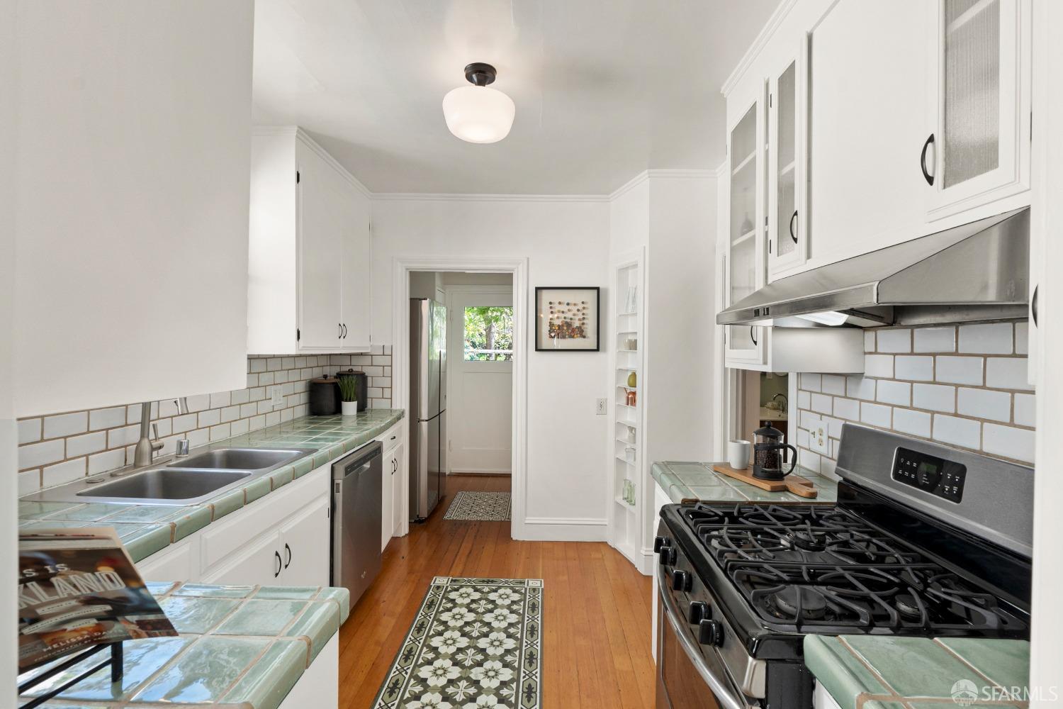 1335 Bates Road Oakland, CA 94610 - Photo 16 of 43 Gallery Image 16