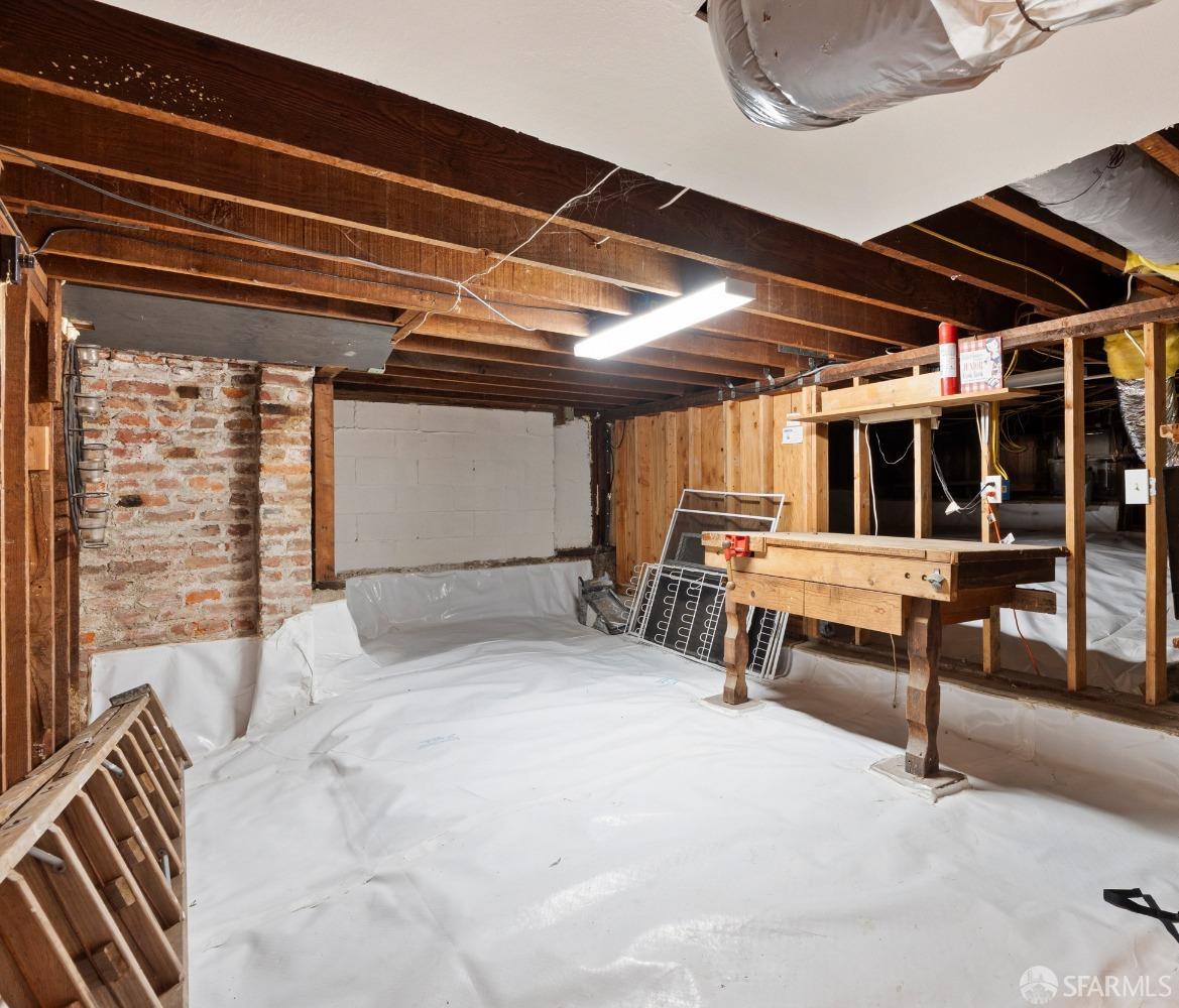 1335 Bates Road Oakland, CA 94610 - Photo 26 of 43 Gallery Image 26