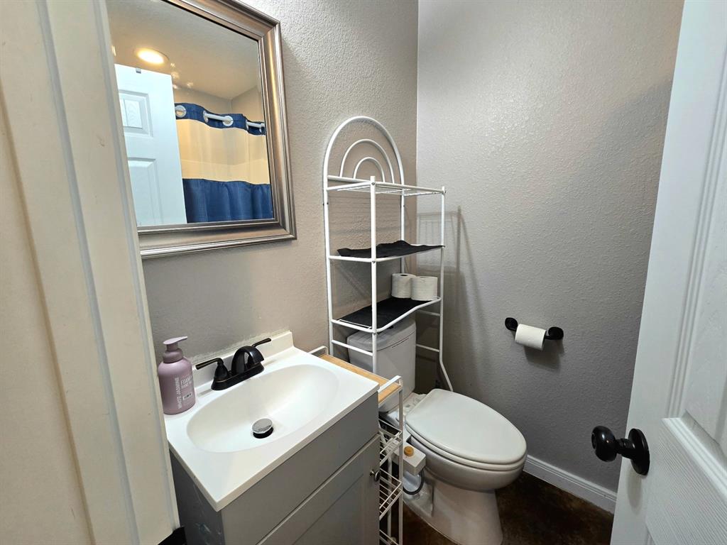 1621 Alexander Avenue Waco, TX 76708 - Photo 12 of 16 Gallery Image 12