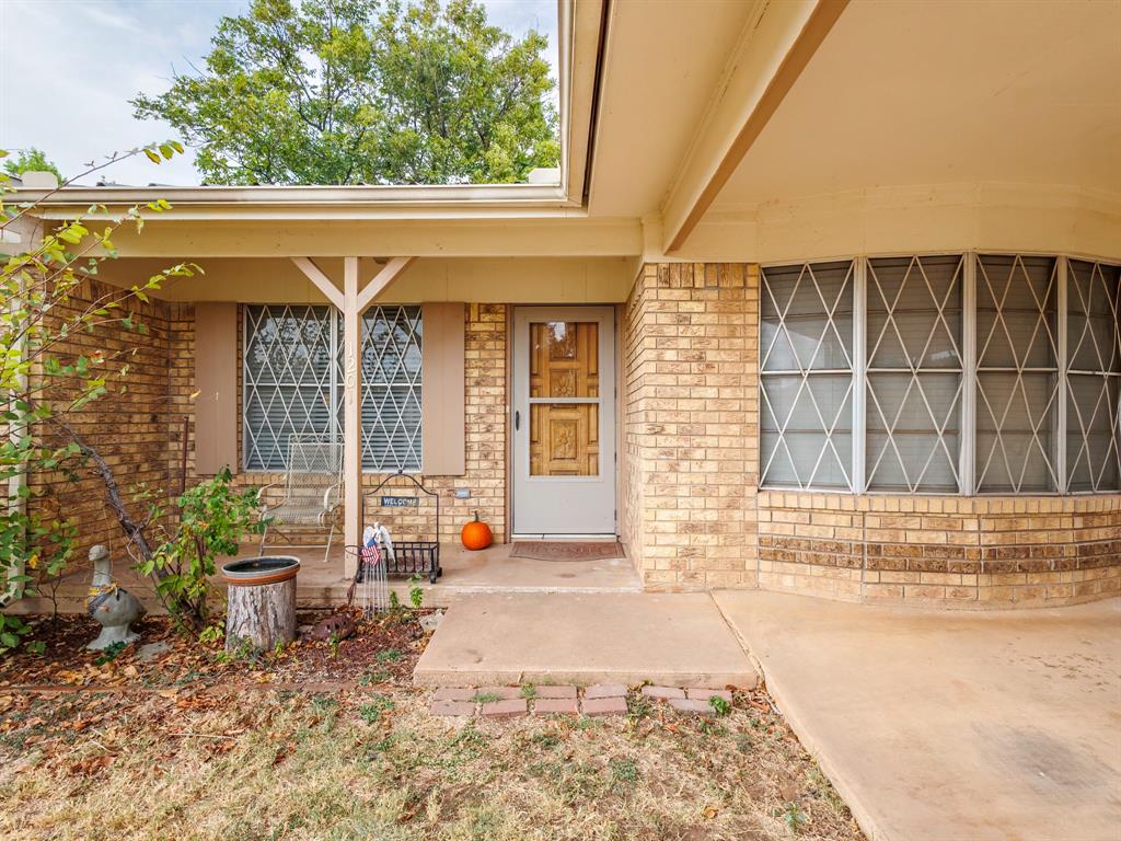 1201 North 10th Street Ballinger, TX 76821 - Photo 7 of 40 Gallery Image 7