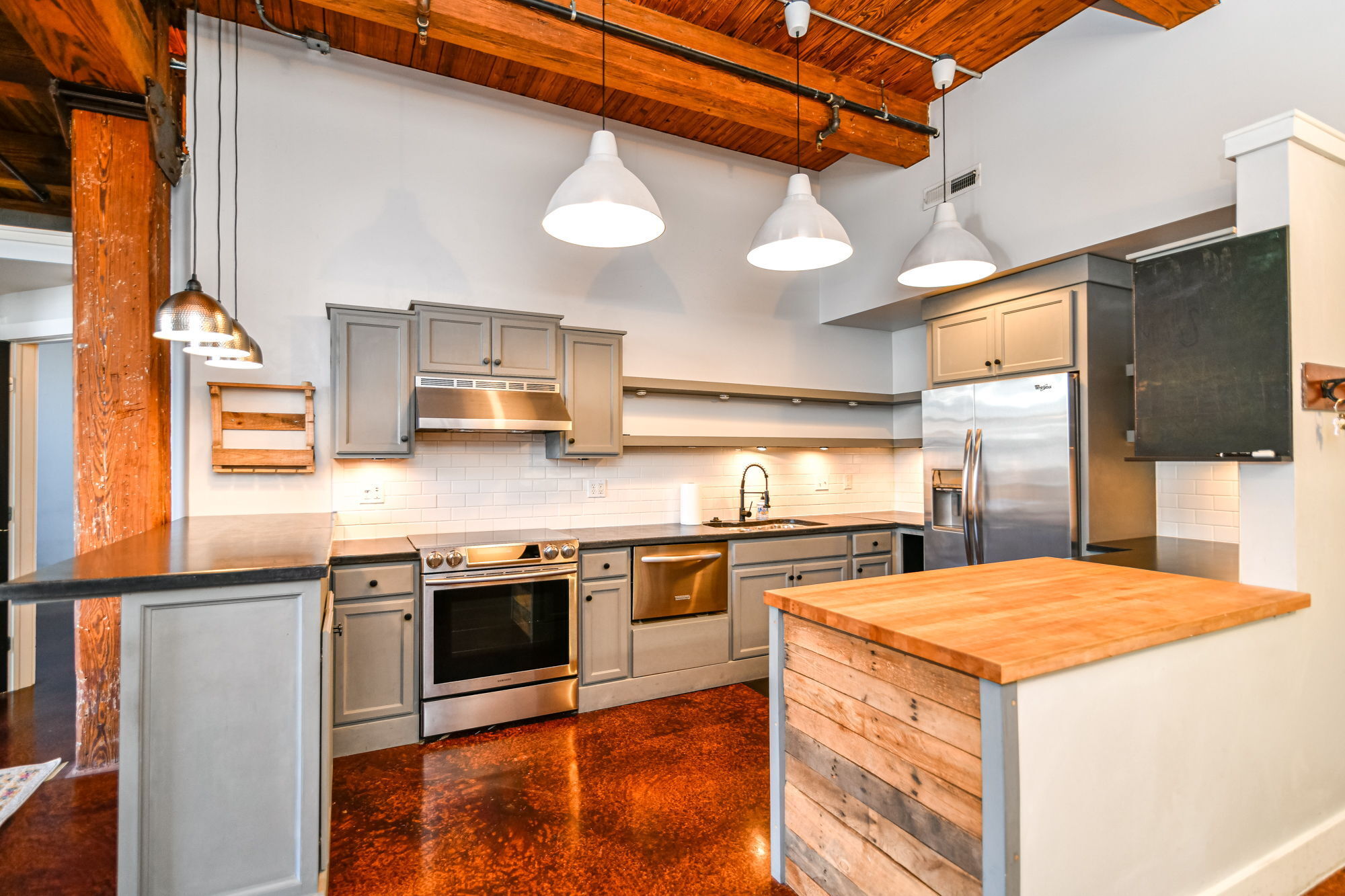 55 South Harding Street, Unit 103 Indianapolis, IN 46222 - Photo 11 of 29