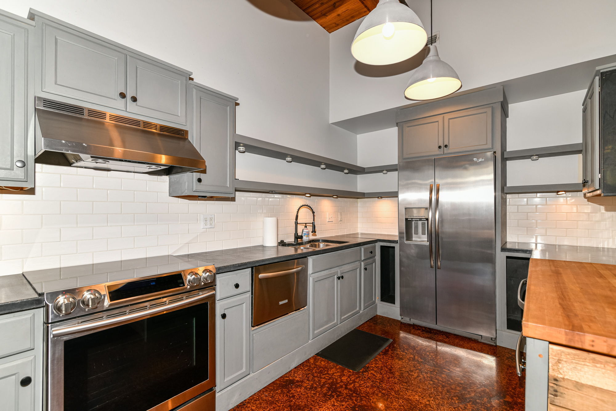 55 South Harding Street, Unit 103 Indianapolis, IN 46222 - Photo 13 of 29