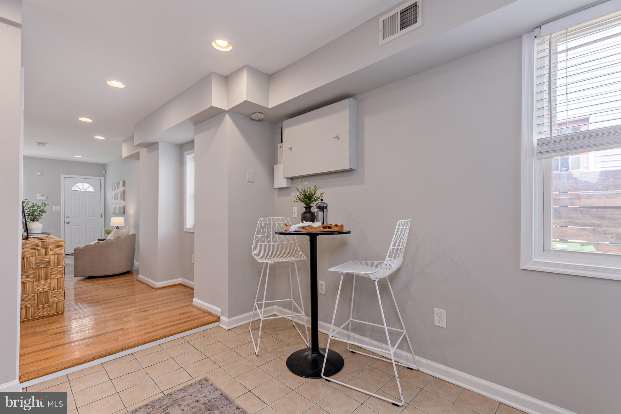 305 South Castle Street Baltimore, MD 21231 - Photo 8 of 28 a view of a hallway with furniture and windows