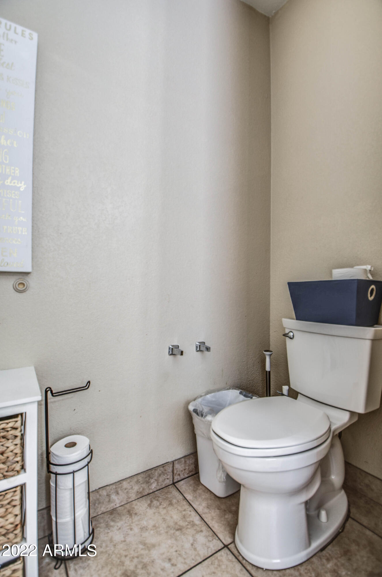 3136 West Monte Vista Road Phoenix, AZ 85009 - Photo 24 of 29 MASTER BATH 3