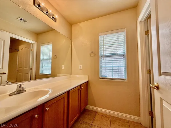 $1,850 | 8618 Lakota Street, Las Vegas, NV 89123