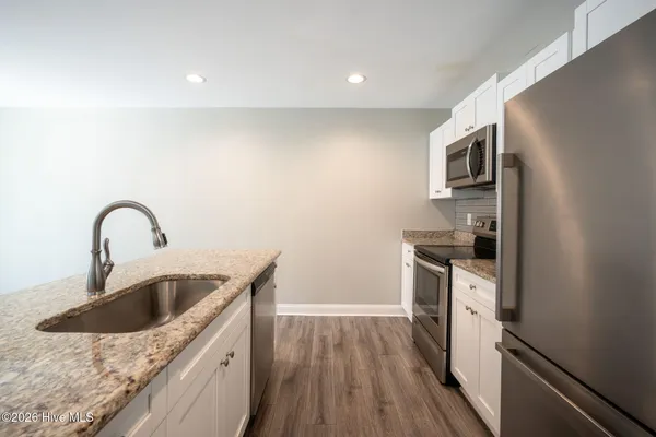 $355,000 | 730 West Illinois Avenue, Southern Pines, NC 28387