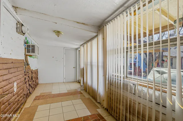 $99,950 | 907 Tamarisk Street, Anthony, TX 79821