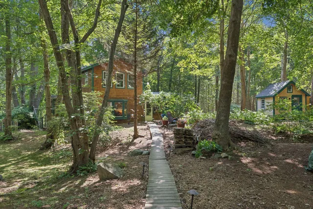 $725,000 | 4 Wiley Street, Portland, ME 04108