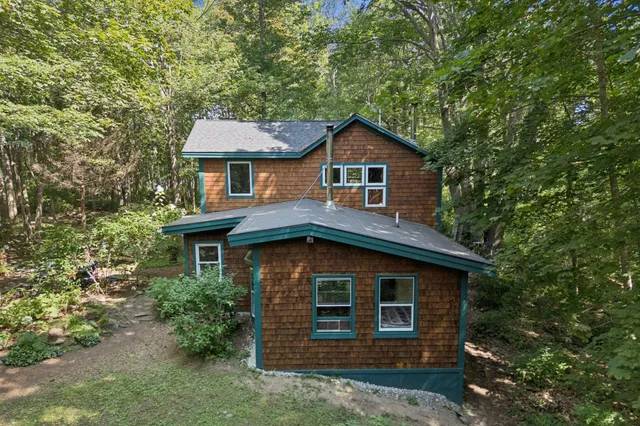 $725,000 | 4 Wiley Street, Portland, ME 04108