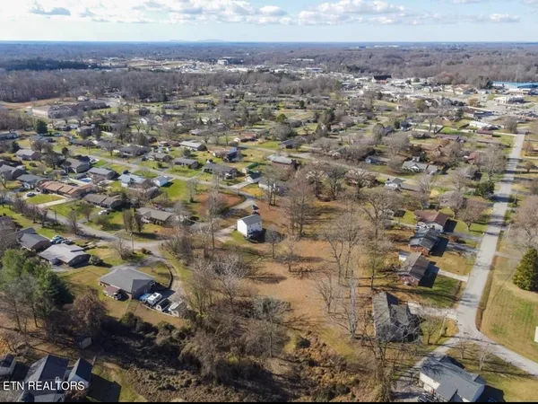 $409,900 | 820 Miller Avenue, Cookeville, TN 38501