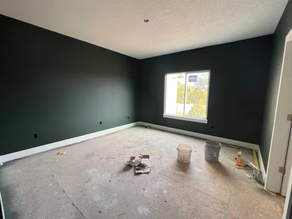 $349,000 | 10403 West Graber Circle, Wichita, KS 67215