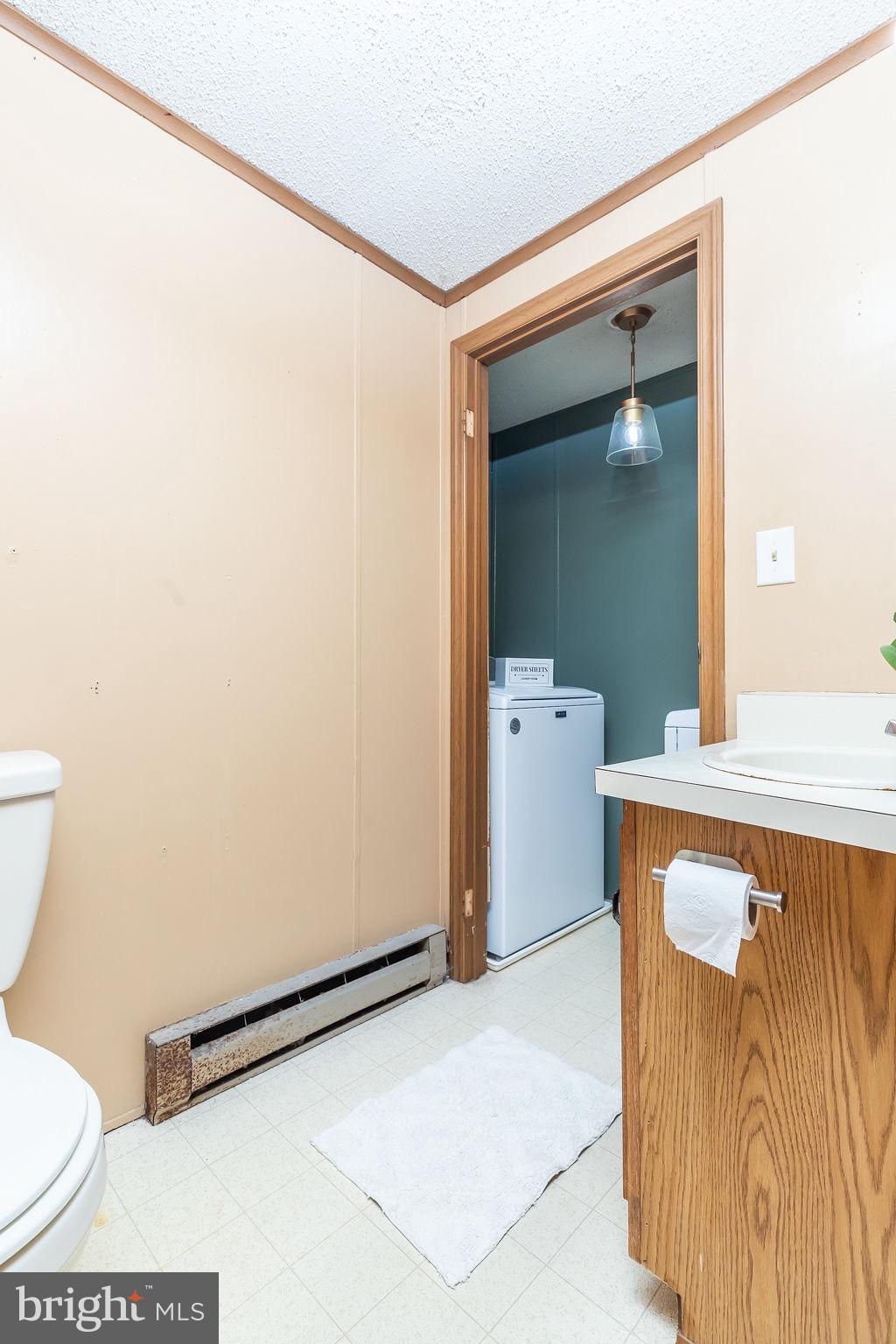 2735 Calvary Road Crisfield, MD 21817 - Photo 16 of 34 Bathroom 1