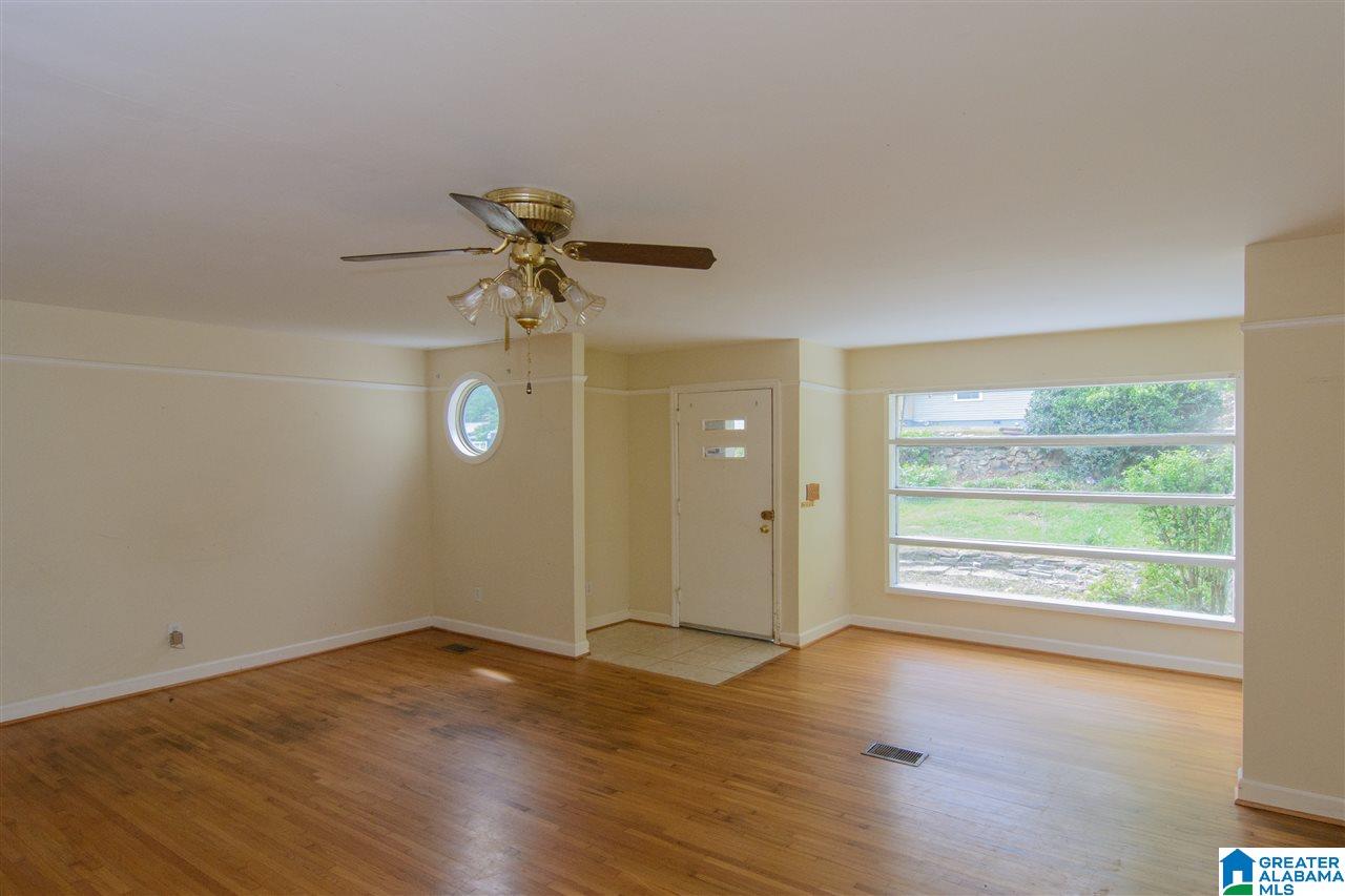 1409 Cresthill Road Birmingham, AL 35213 - Photo 6 of 26
