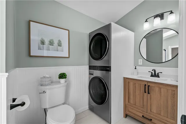 $649,999 | 230 Cedar Avenue, Portsmouth, RI 02871