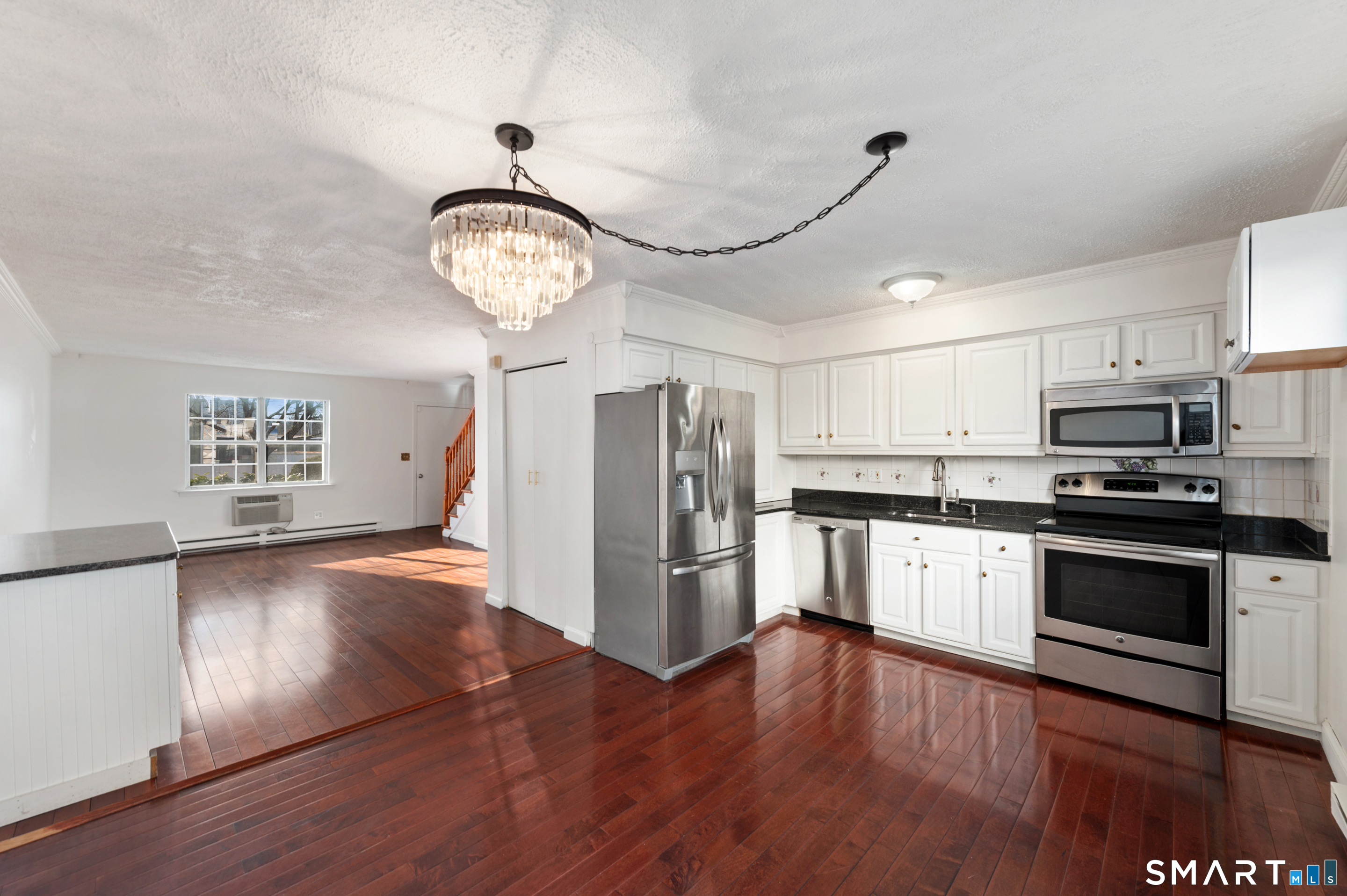 54 Lindstrom Road, Unit 54 Stamford, CT 06902 - Photo 12 of 28