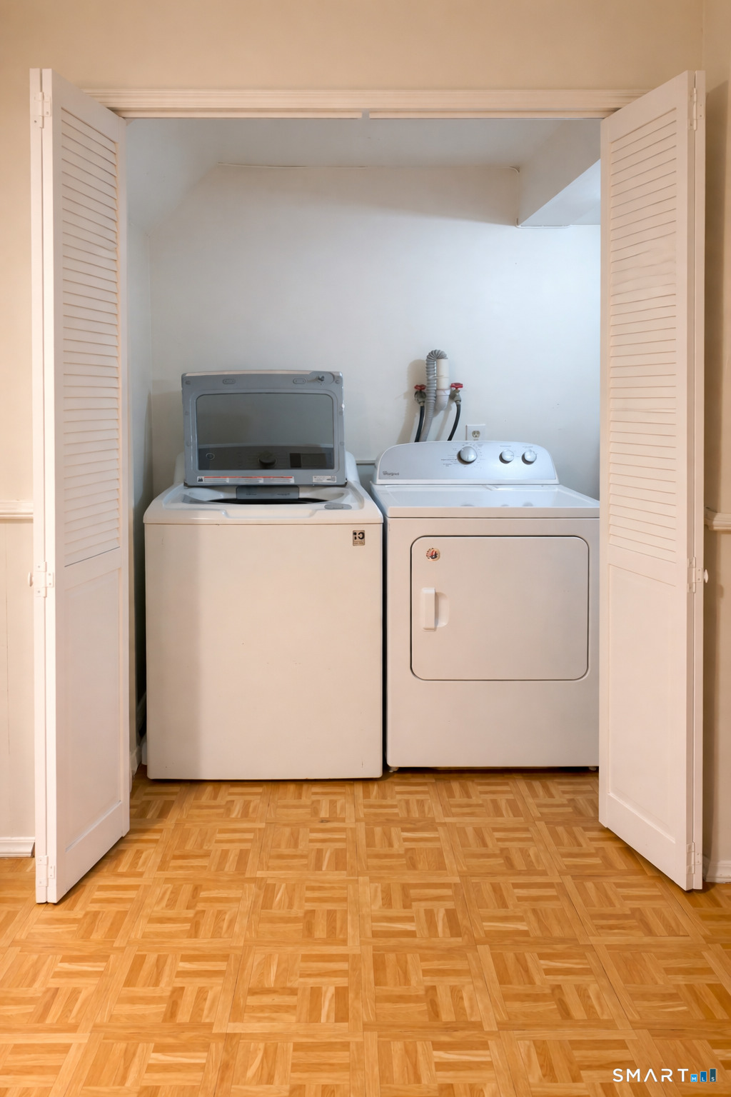 54 Lindstrom Road, Unit 54 Stamford, CT 06902 - Photo 13 of 28